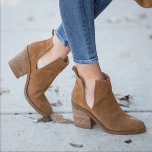 Steve Madden Sharini Bootie